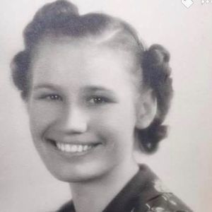 Meet your Posher, Jenae